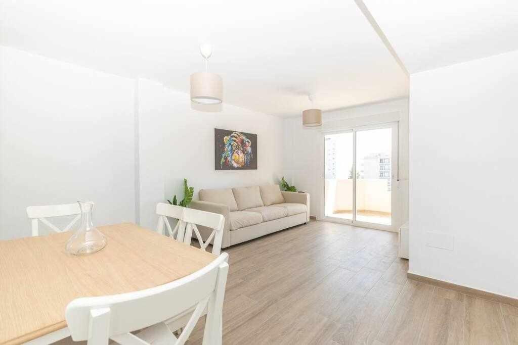 Santa Marta Al Lado De Los Servicios Y De La Playa Benalmádena Extérieur photo